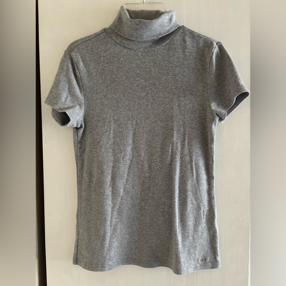 IZOD Women’s Gray Short Sleeve Turtleneck Size XS